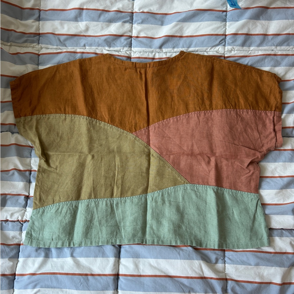 Colorblock Crop Top in Earthy Tones - Picture 2 of 2